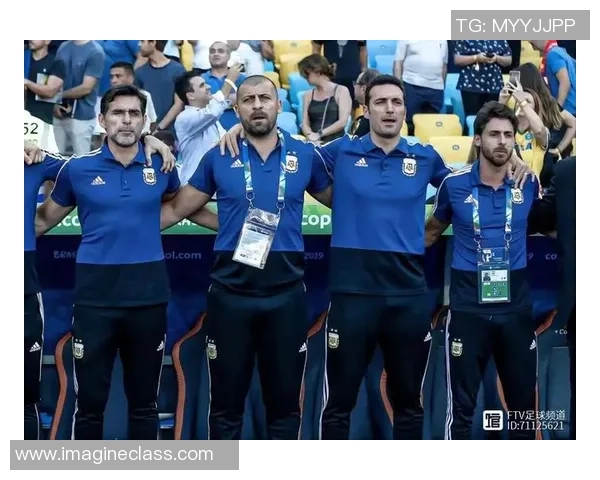 从绿茵场到教练席足球明星如何蜕变为卓越教练的成功之路 从绿茵场到教练席足球明星如何蜕变为卓越教练的成功之路